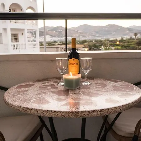 El Chaparil Beach - 10 Steps To Beach 10mins Walk To Balcon De Europa Apartamento *